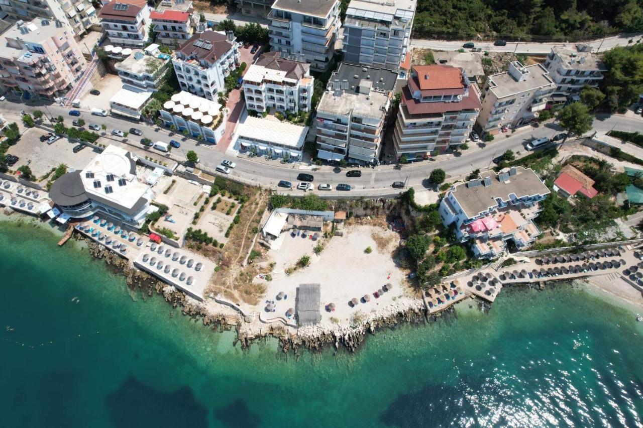 Hotel Erdano Саранда Екстер'єр фото