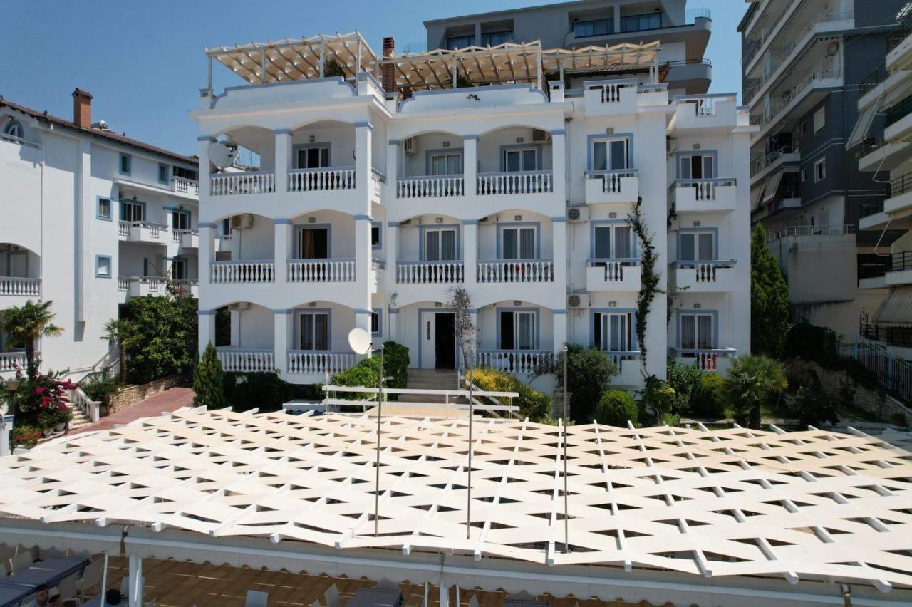 Hotel Erdano Саранда Екстер'єр фото