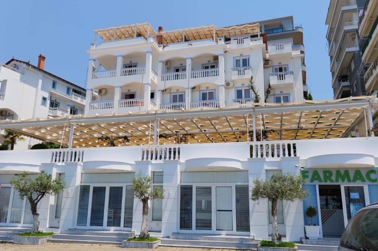 Hotel Erdano Саранда Екстер'єр фото