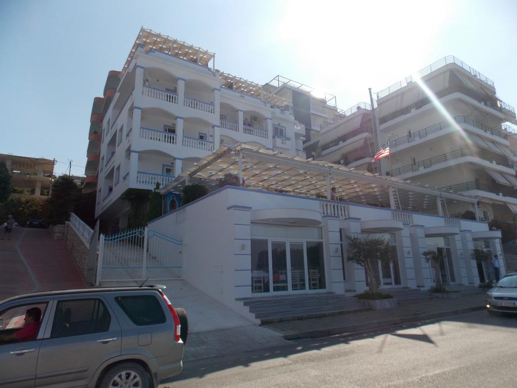 Hotel Erdano Саранда Екстер'єр фото